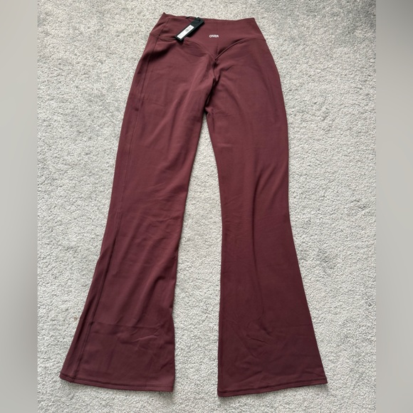 Oner Active SoftMotion Flared Bottoms Velvet Mocha